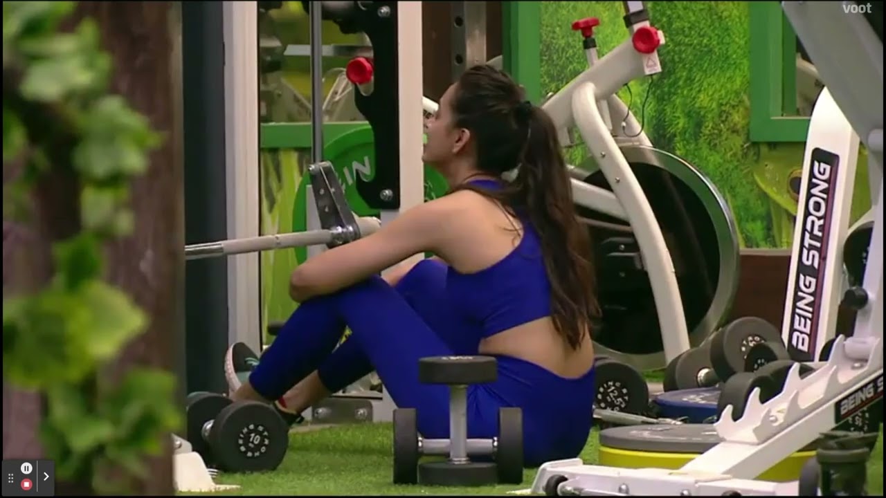Workout time 👍🏻 #tejran #karankundrra #tejasswiprakash #trending #bb15 #bollywood #video