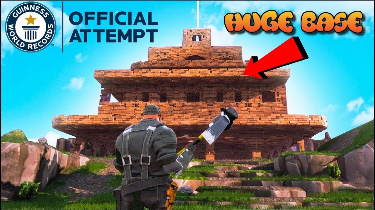 WE MADE THE BIGGEST BASE IN FORTNITE BATTLE ROYALE! *World Record*