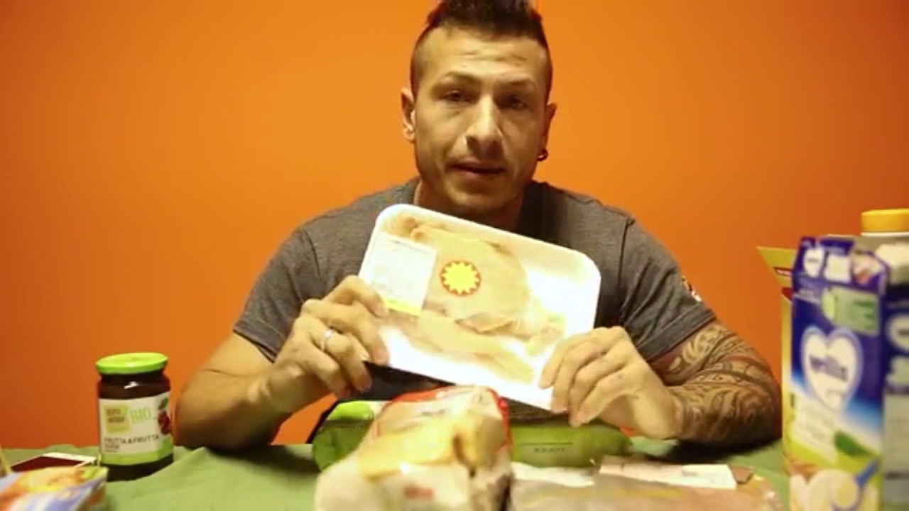 YTP Fede Rossi: scheda di alimentazione per la massa