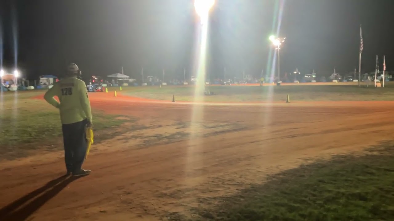 Nasgrass Lawnmower Racing FXL Heat Race 01/10/2026