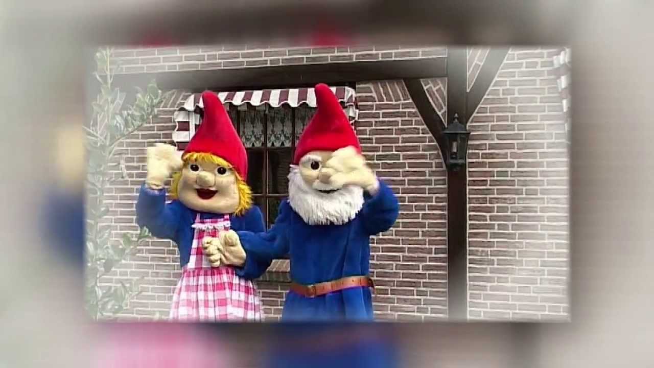 Pleun en Teun ontdekken de speeltuin
