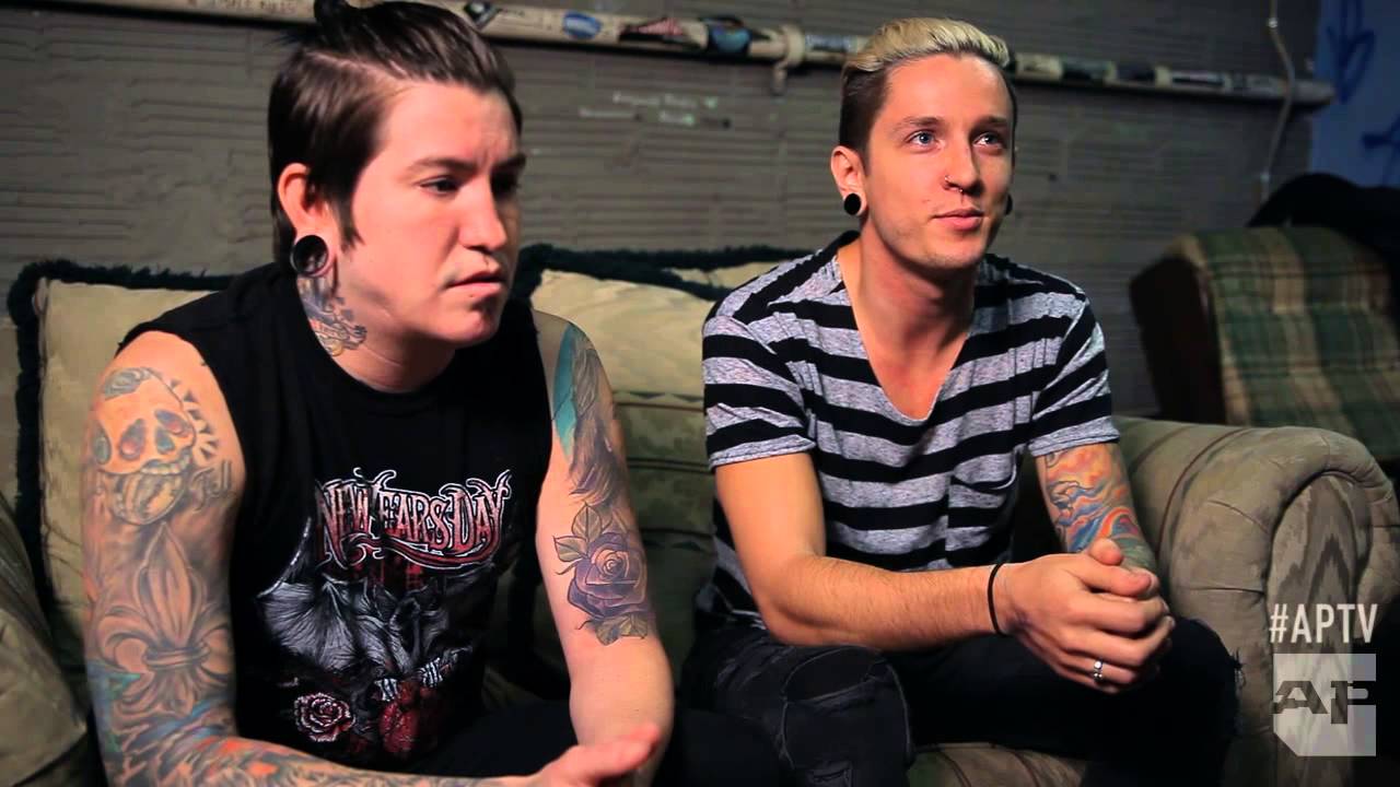“Life is too short. You just gotta move on”—Craig Mabbitt and Telle Smith on “beefs” and unity