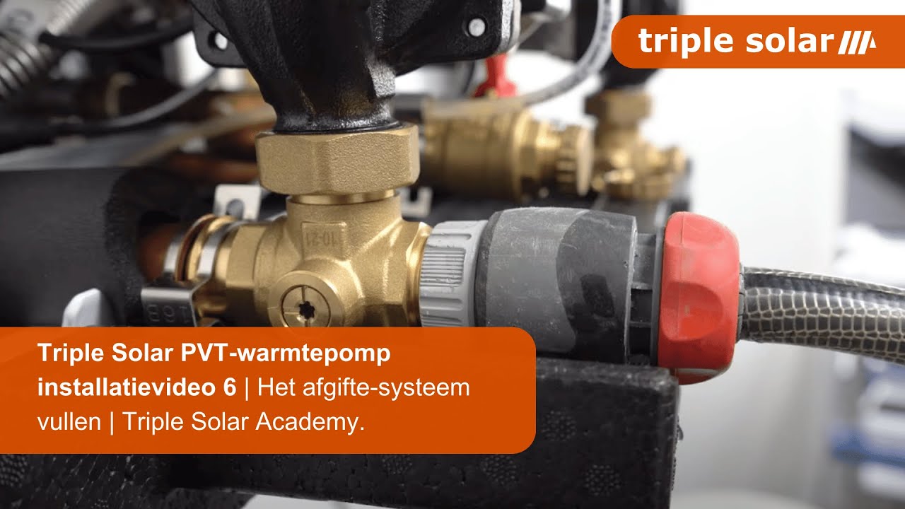Triple Solar PVT-warmtepomp installatievideo 6 | Het afgifte-systeem vullen | Triple Solar Academy