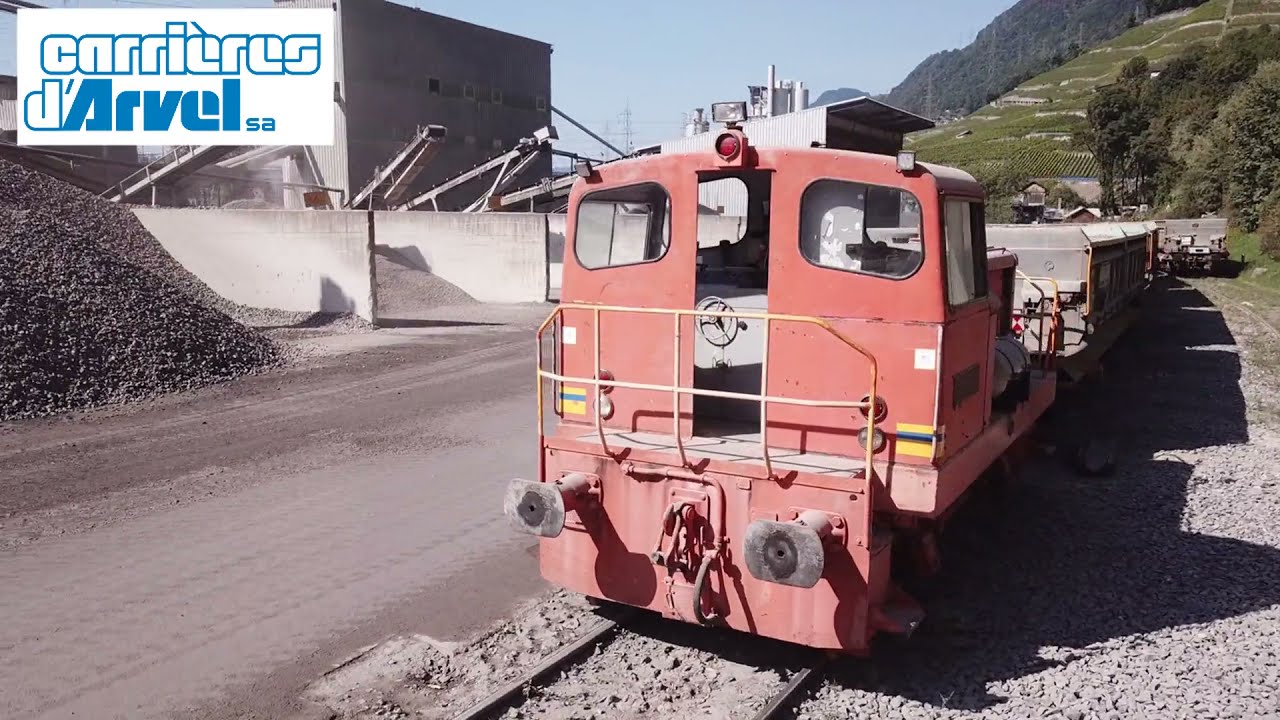 05 - Locomotive et déchargement wagons
