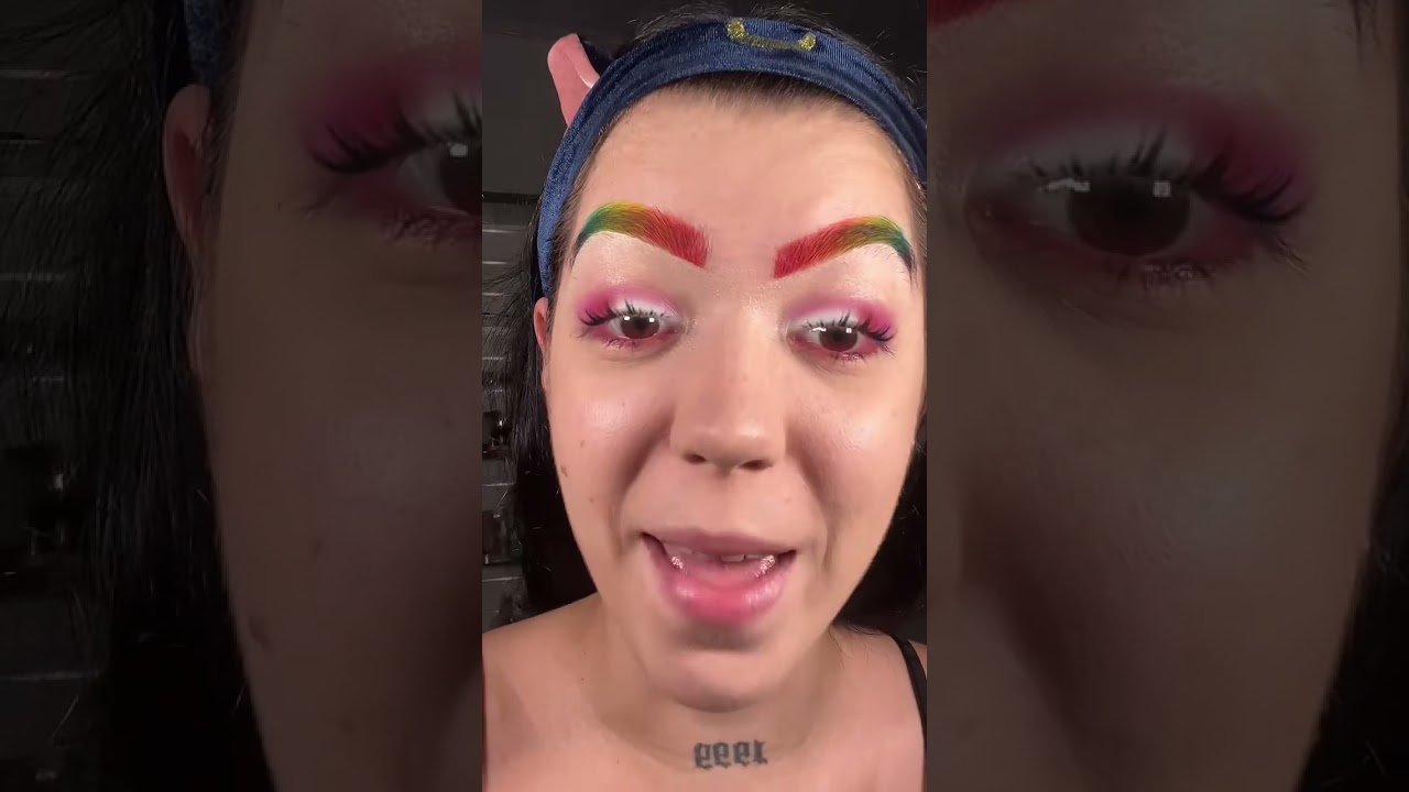 Crazy Green Brows Trend 💚🔥 | Would You Try This?