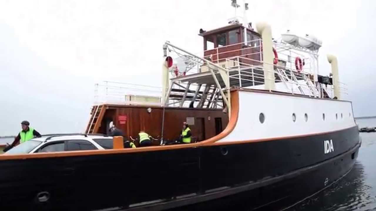 Bogø færgen Ida ankommer til Stubbekøbing.