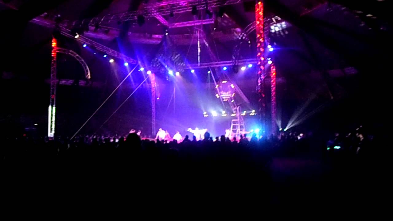 Troupe Brother's Cretu - Cirque du Noel Le Mans - Springboard 2014