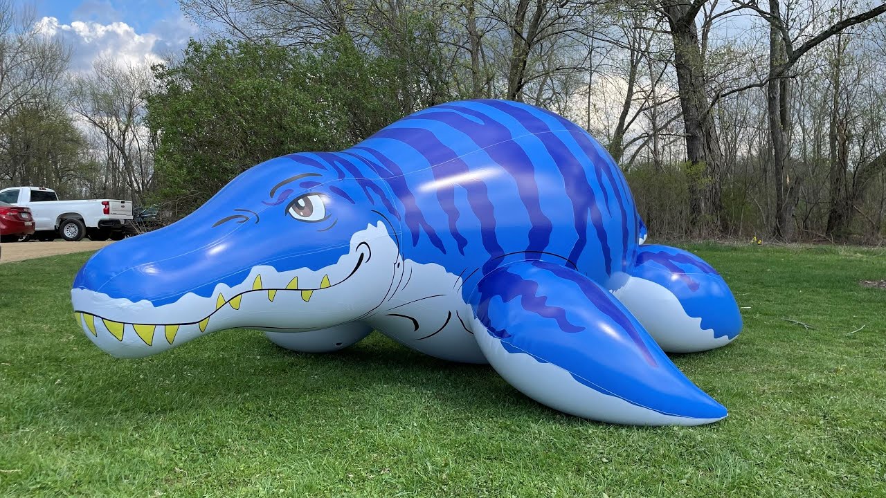 4m Pliosaur Inflation (Time-Lapse)