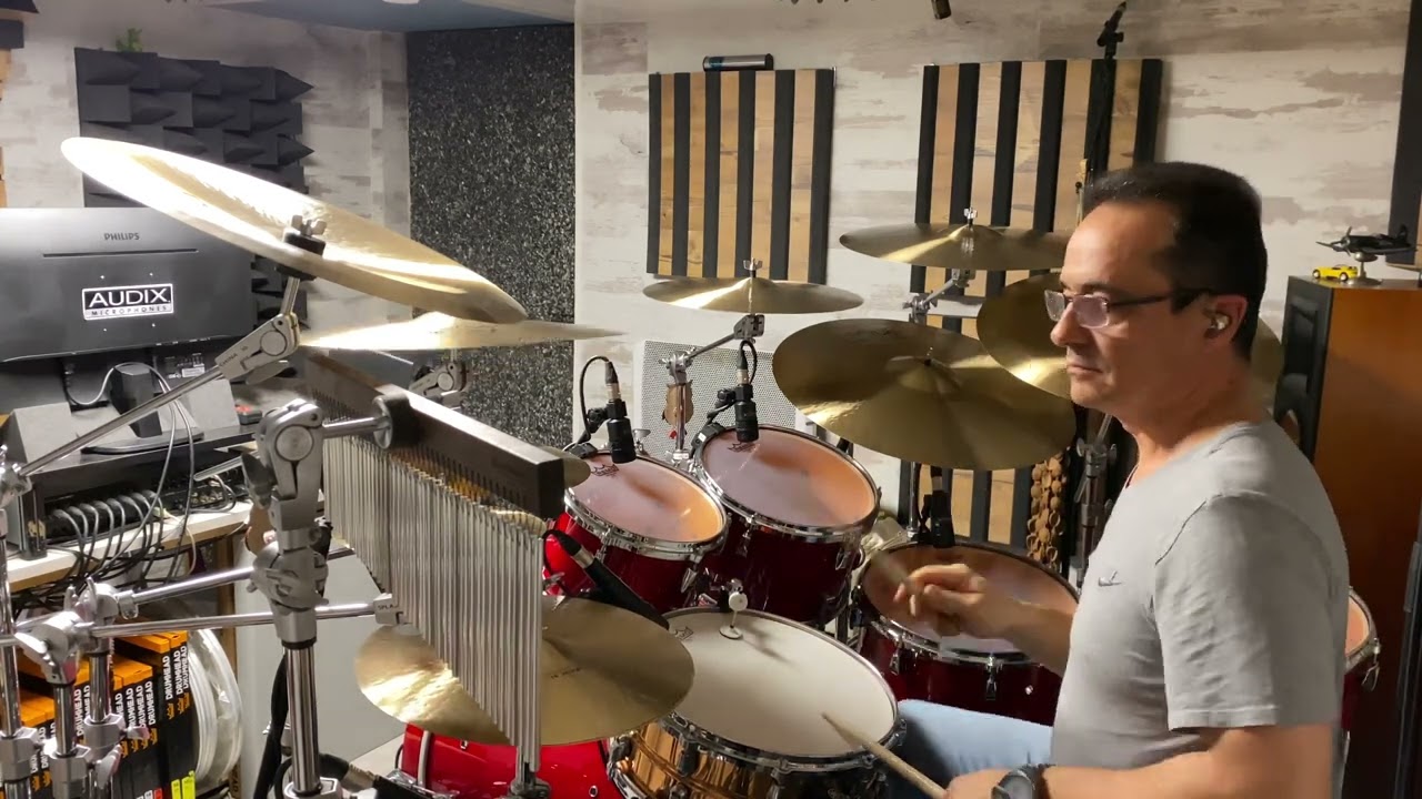 Francis Cabrel Sarbacane, Drum cover