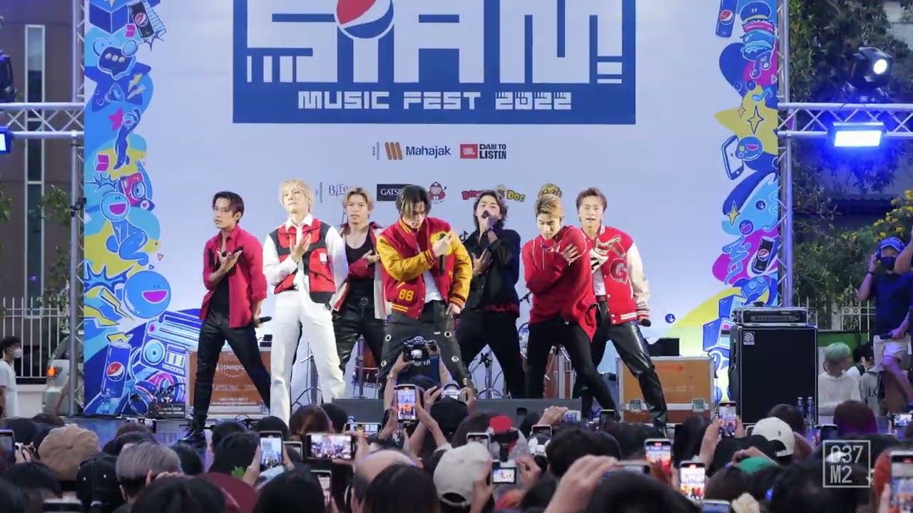 BALLISTIK BOYZ & PSYCHIC FEVER @ Siam Music Fest 2022, Siam Square [Full Fancam 4K 60p] 221217