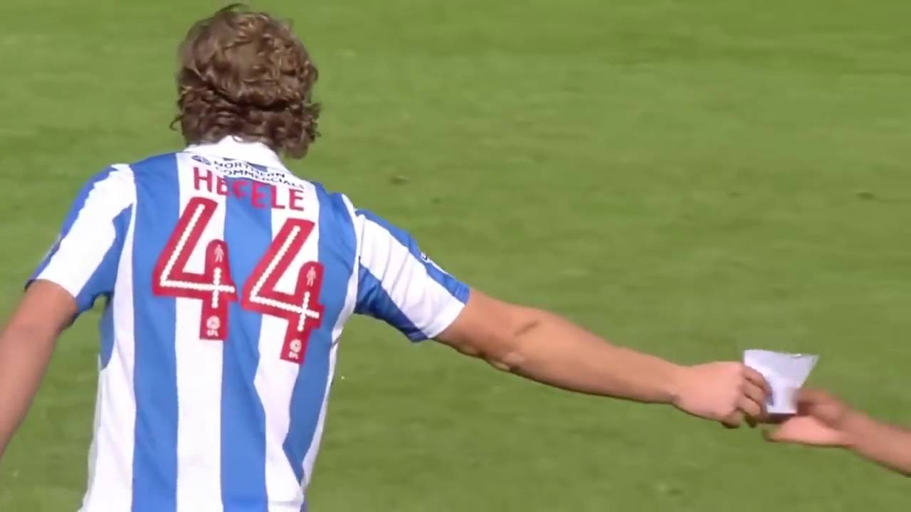 FUNNY  Ross Wallace tries to steal tactics note from Elias Kachunga   YouTube