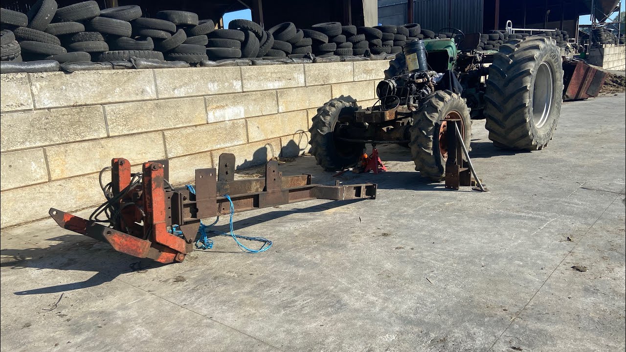 MONTAGE D’UNE BOÎTE DE TRANSFERT 4X4 SUR LE 8006 (démontage relevage)