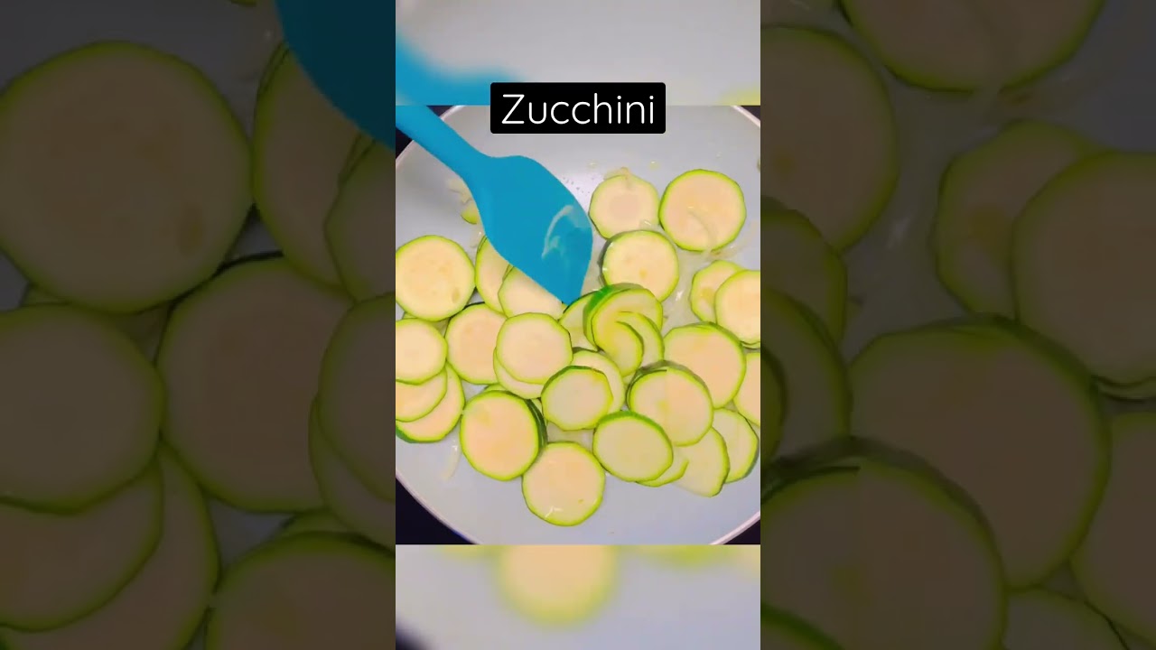 Saut&eacute;ed & Steamed Zucchini #foodie #culinarynutrition #NutritionwLB
