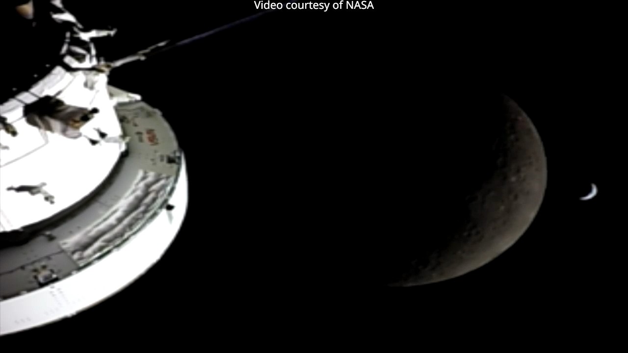 Artemis II Orion lunar flyby