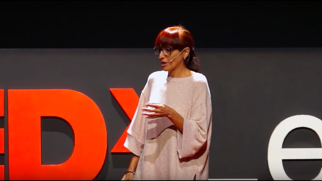 El grito que abate los muros | Helena Maleno | TEDxLeon