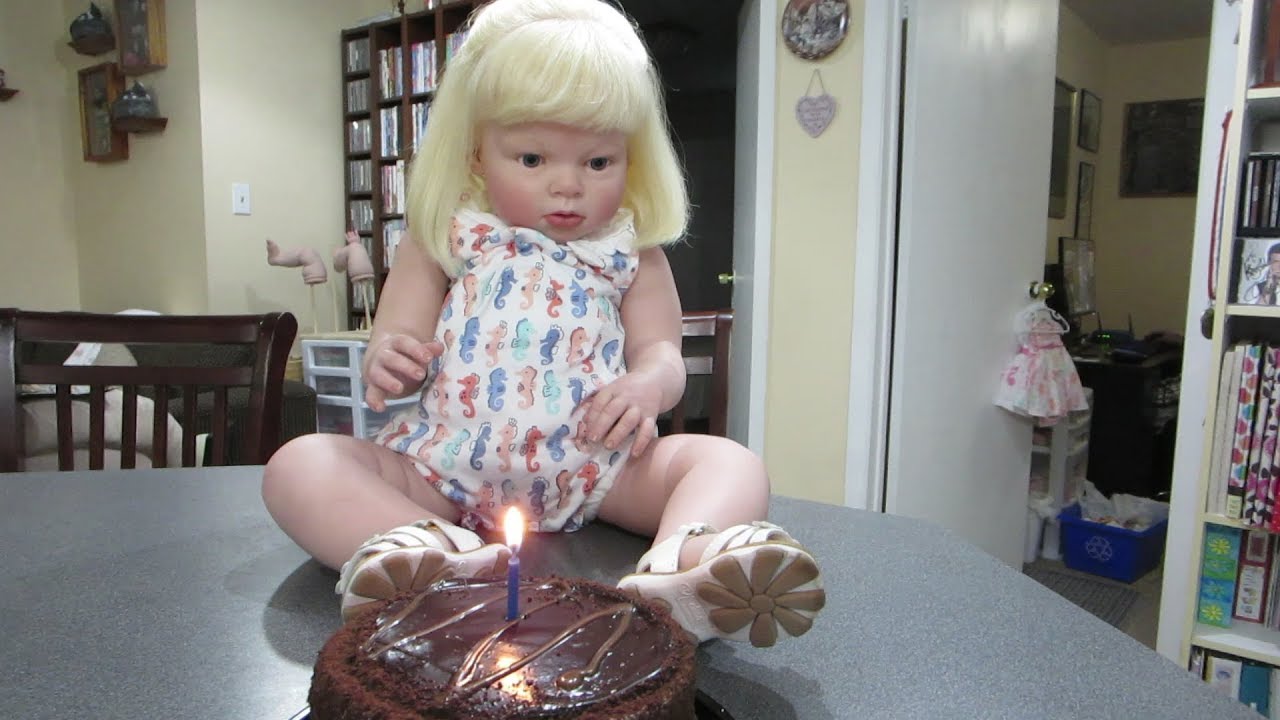 Reborn Toddler Grace's Birthday - Doll Break Ep. 669