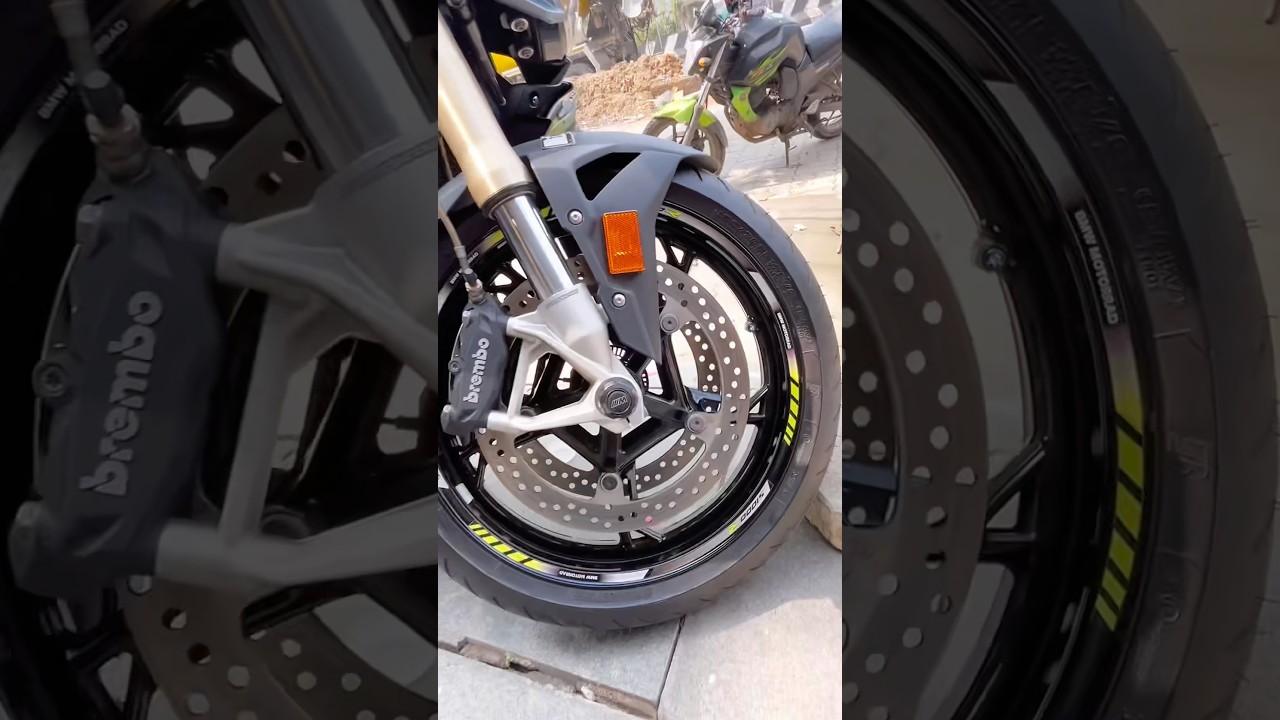 BMW wheel sticker 