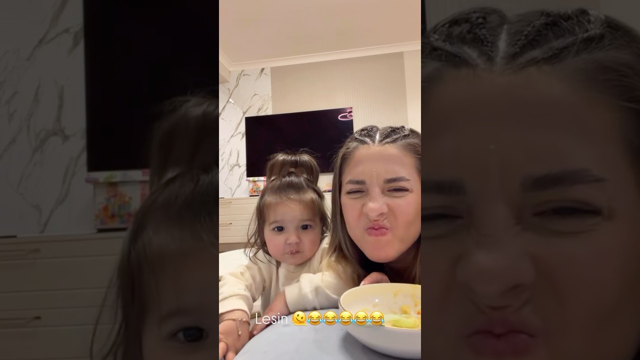 Miray se strâmbă când îi dă mami mâncare! #culitasterp