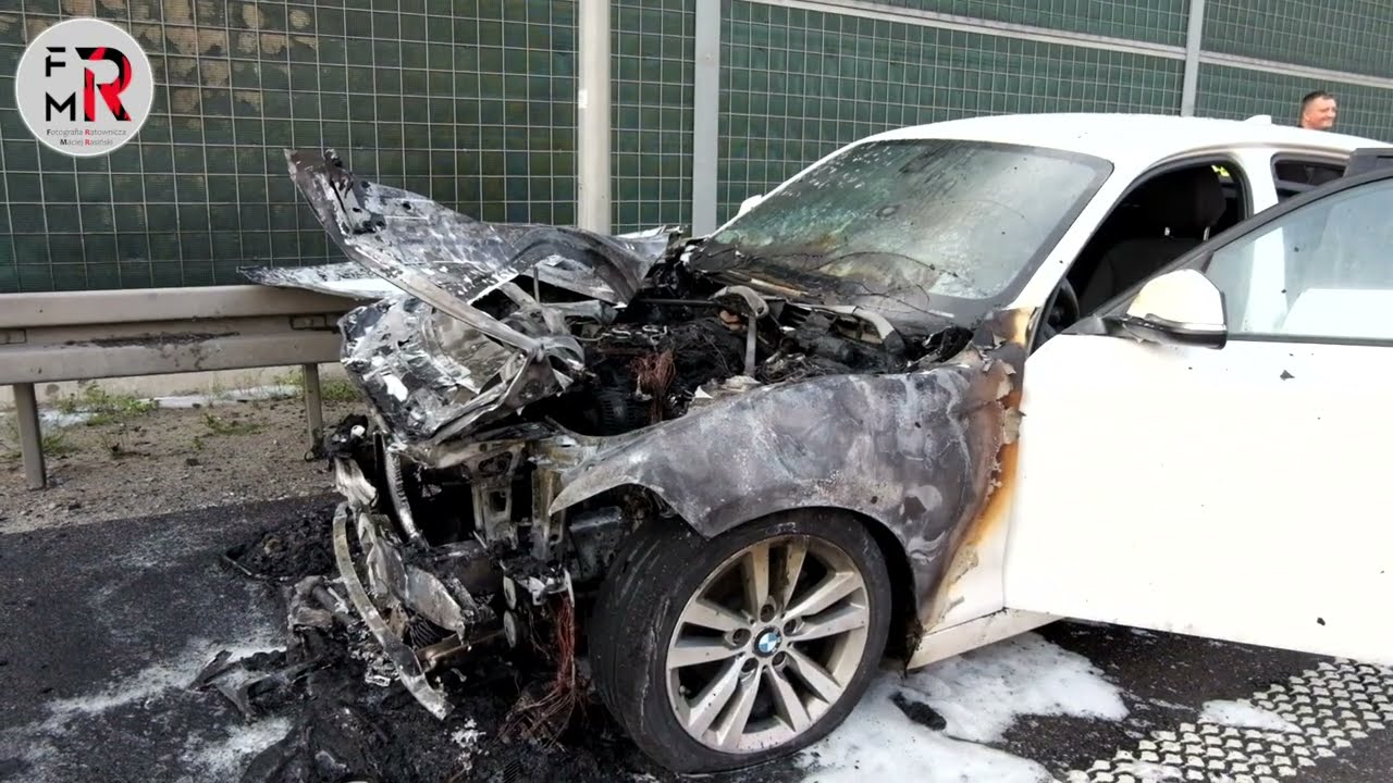 Pożar samochodu na trasie A2, Wyjazd dwóch zastępów.