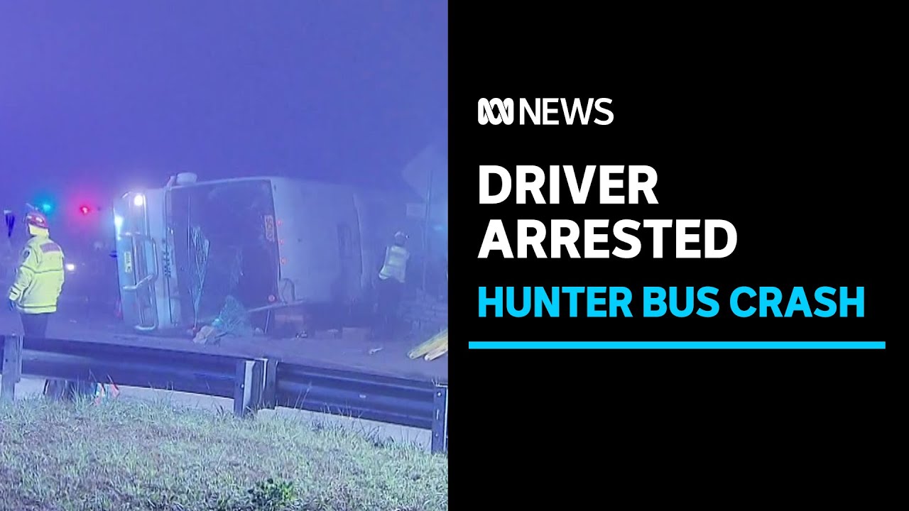 Driver arrested after 10 people die in Hunter Valley wedding bus crash | ABC News