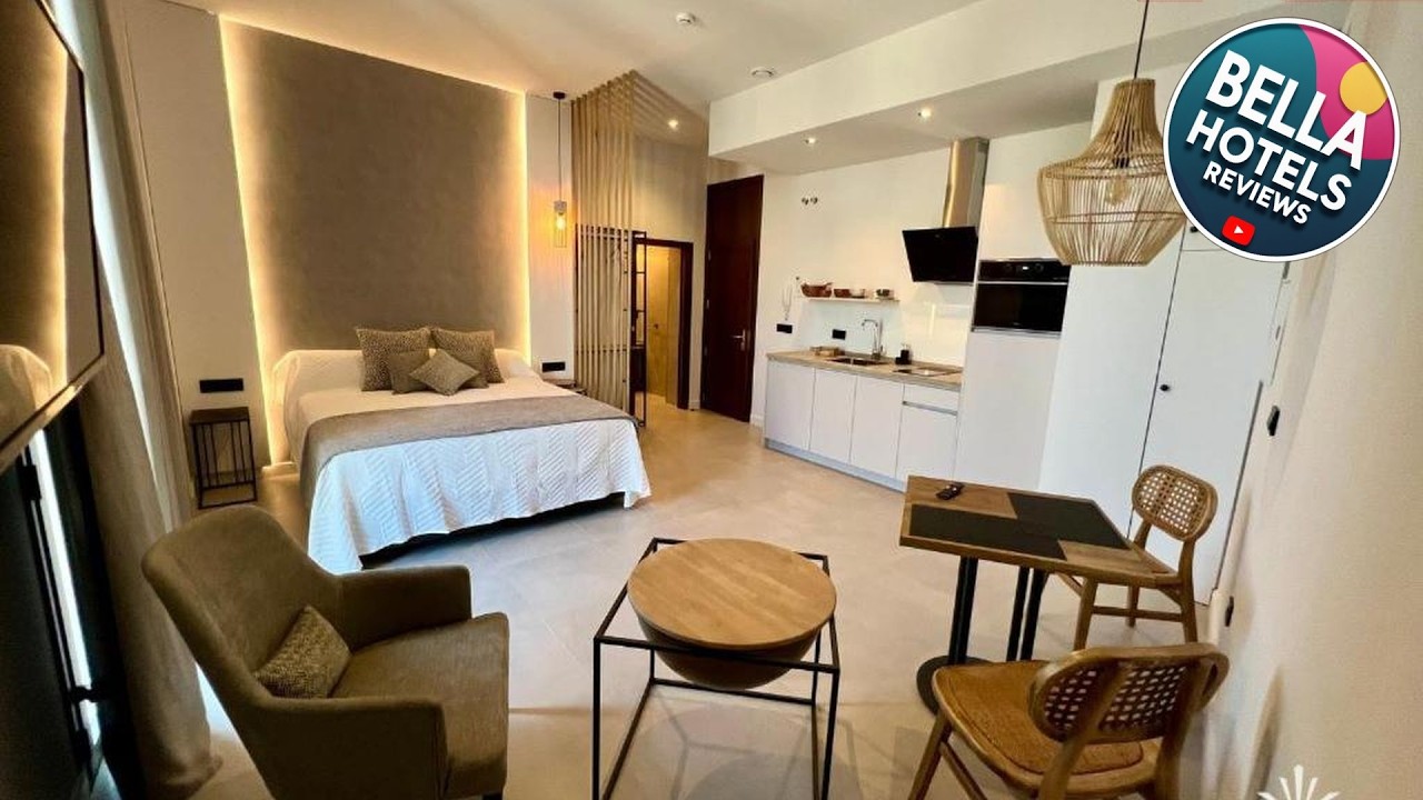 APARTAMENTOS TURISTICOS SINAG | Cordoba, Spain | Hotel Review 🏨