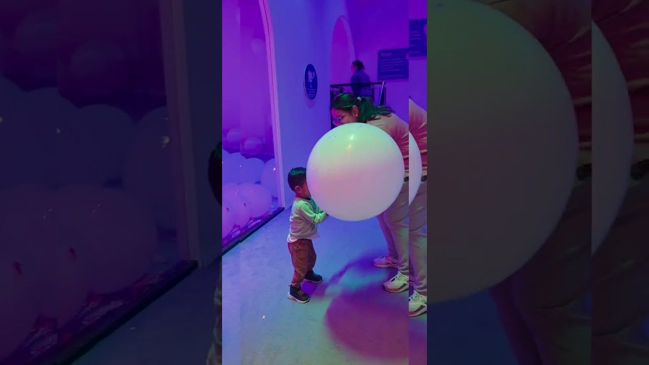 Bubble planet Toronto