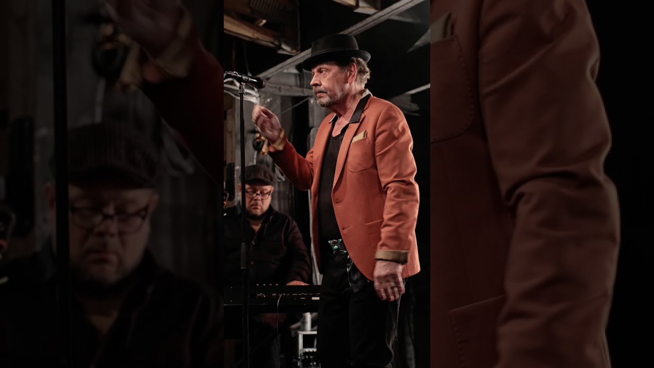 Pate Mustaj&auml;rvi: Kotijoki LIVE (Ravintola Kaisla, Tampere)