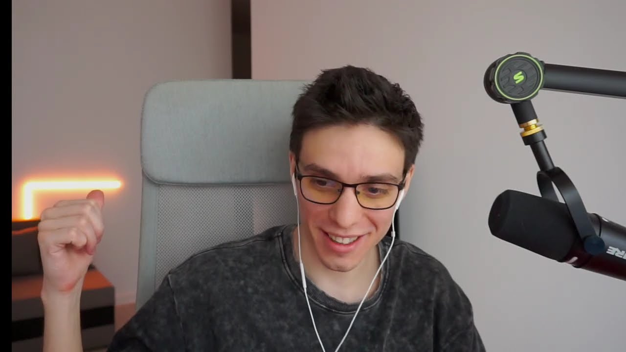 OLS 13.nap➡️ Tankkérés twitch en csatorna pontért!