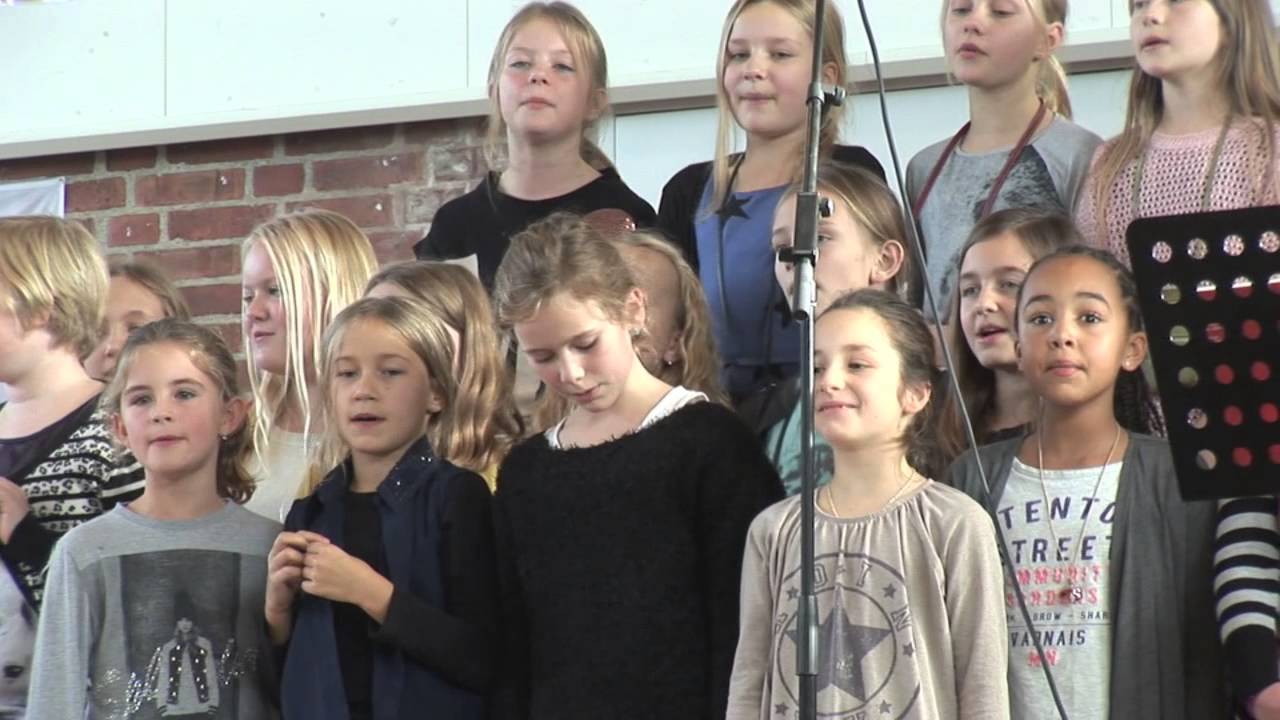 Syng dansk dagen p&aring; Filstedvejens skole 2014