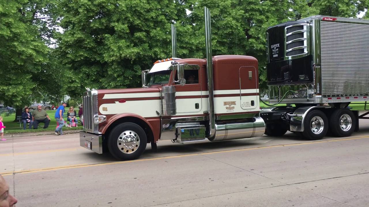 Wheel Jam 2016 Parade