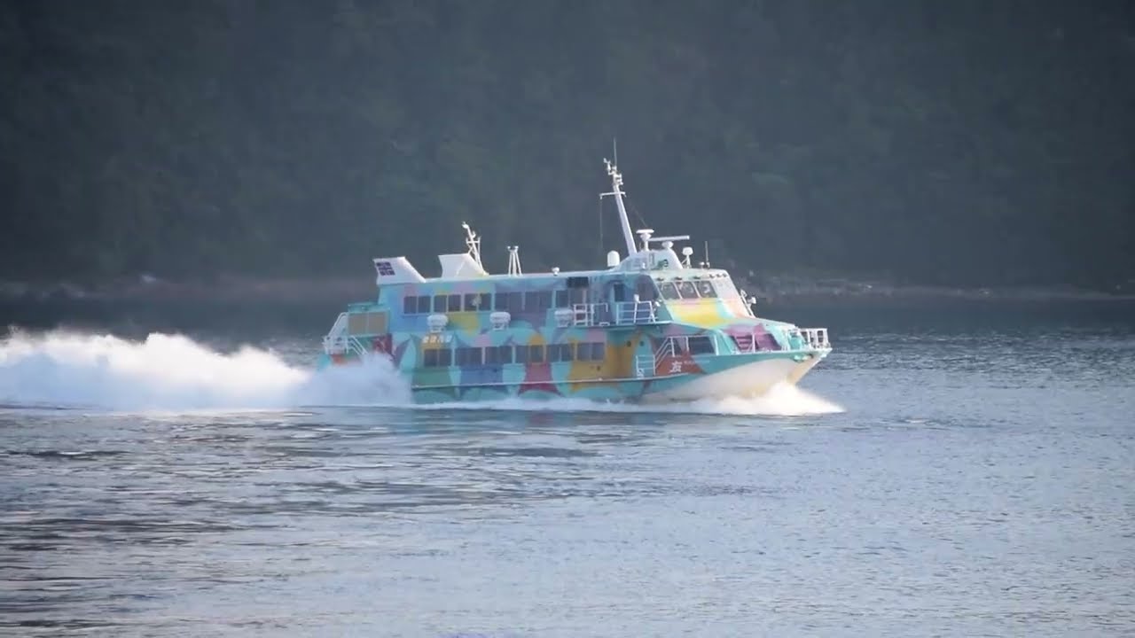 【貴重！？】船から見るジェット船の離水