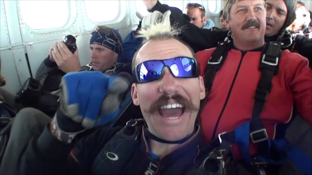 Hugh Simon's Tandem skydive!