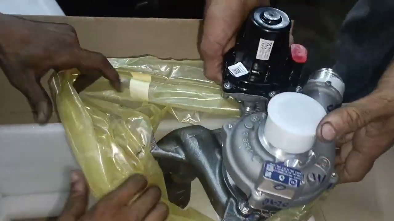 Bolero power plus bs6 pickup  low and white smoke problem fault code P0402