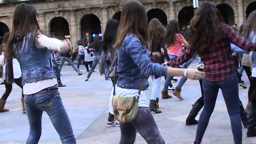 Flash Mob euskalaklipa 2011