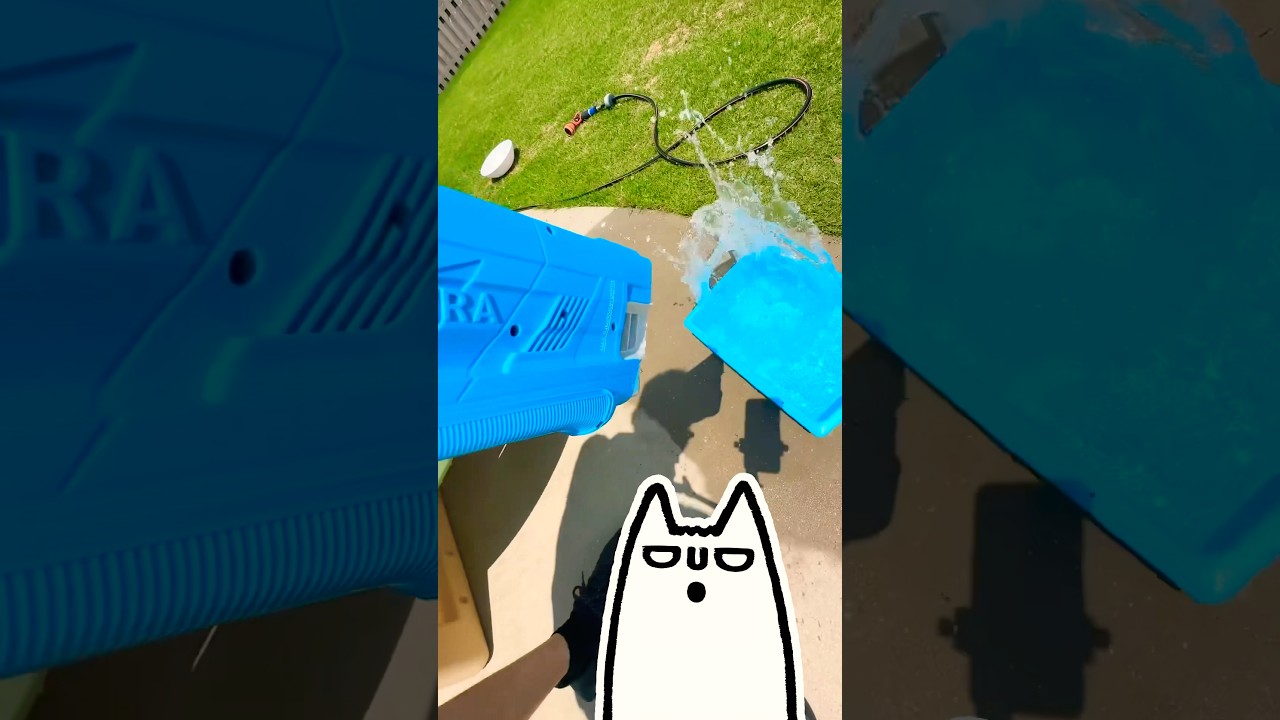 This water gun should be Illegal-Cat review #shorts #review #amazonfinds #watergun
