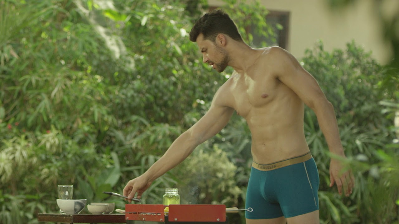 Van Heusen Anti-Bacterial Innerwear &ndash; Film 3: Odour Prevention