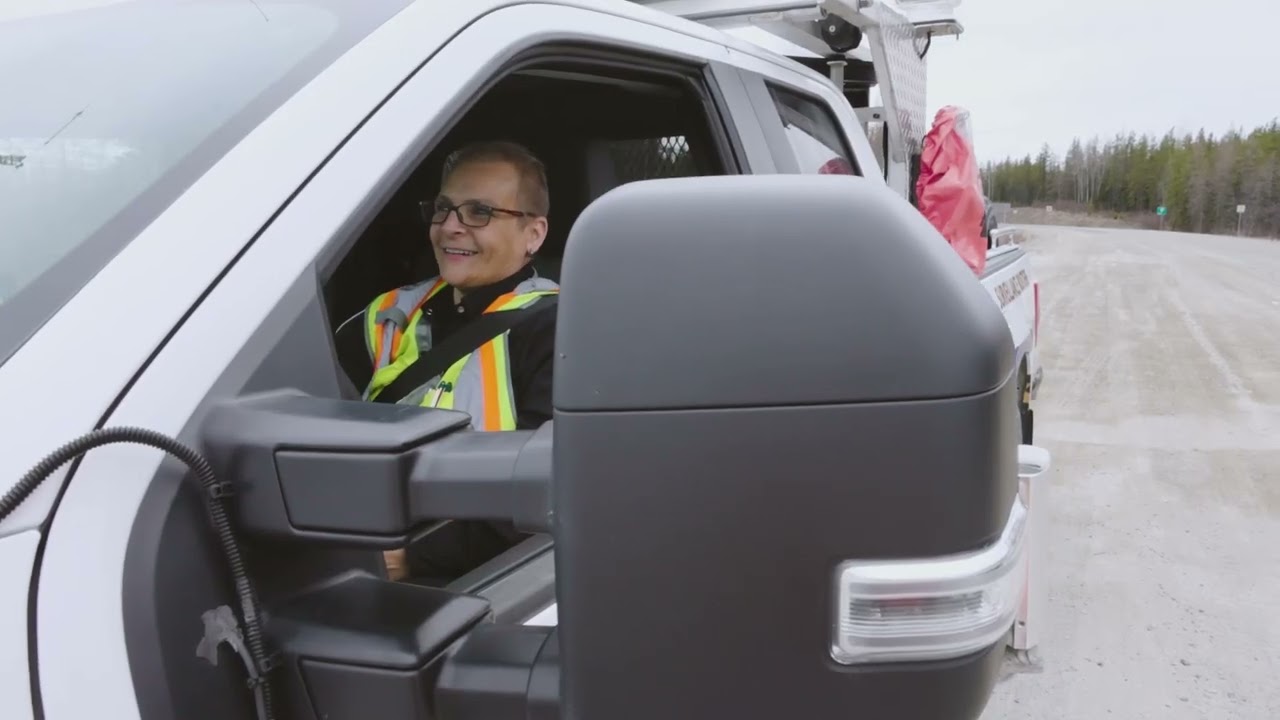 Portrait d&rsquo;une surveillante du r&eacute;seau routier &ndash; Jacinthe Deschenes