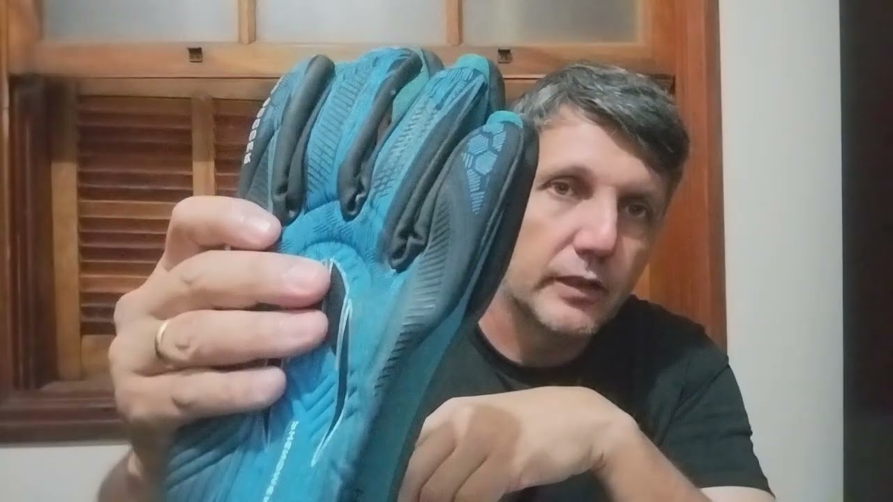 Luvas de goleiro que usei em 2025.