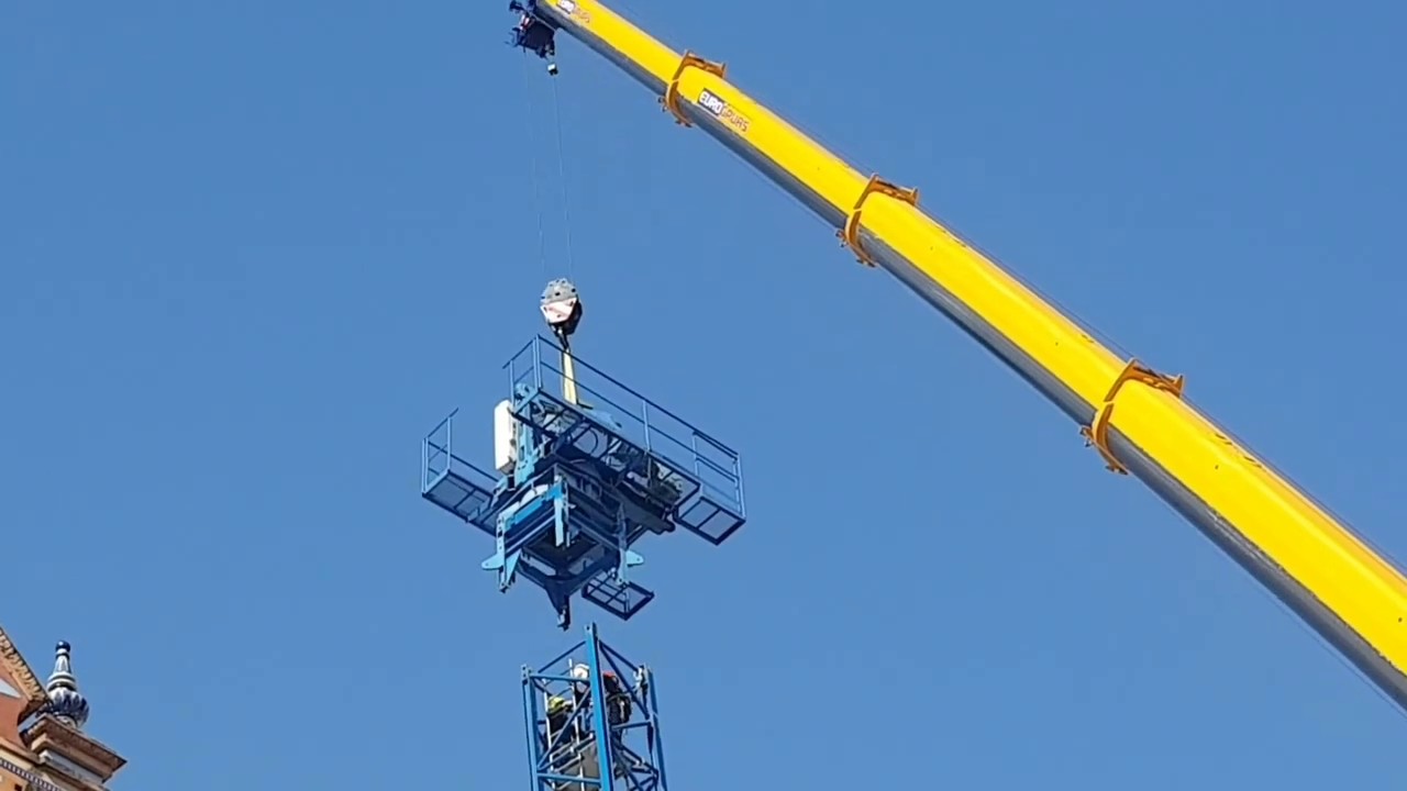 Liebherr ltm 1070 4.2 eurogruas. Desmontaje de grua torre comansa 5lc4010 por elevagruas torre