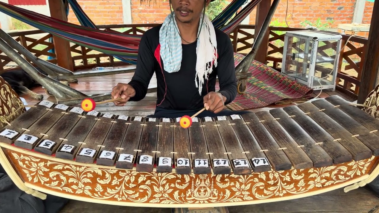បទបង្ហាញការហាត់រៀនឧបករណ៍រនាតឯកទោល