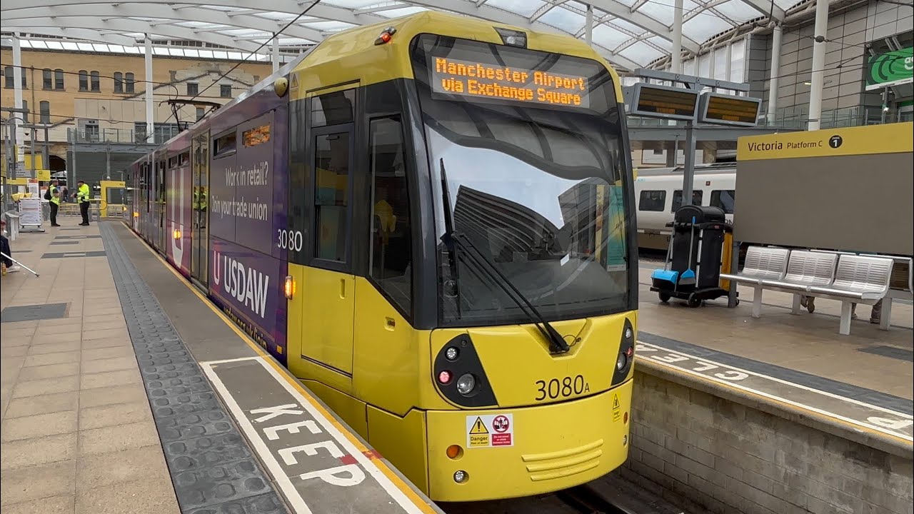 Tram-Spotting At Victoria (18.4.25) | Manchester MetroLink