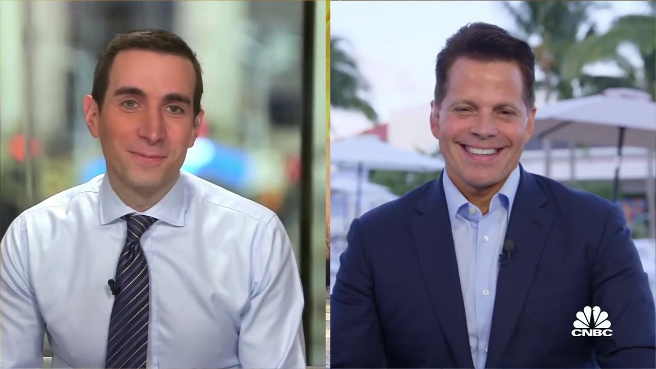 Anthony Scaramucci breaks down bitcoin's correlation with tech stocks