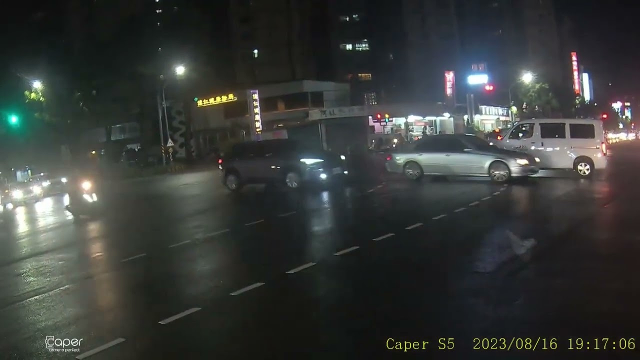 【同向分隔島應該廢除的原因】車速車向分流才是有效率且安全的路