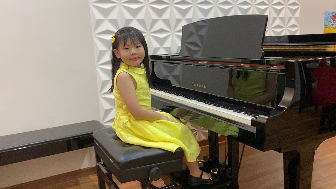 Lum Wei Xuan - 1st Prize in Group A - F.Kuhlau/Sonatine Op.20, No.1, 3rd Movement, [Chopin Avenue]