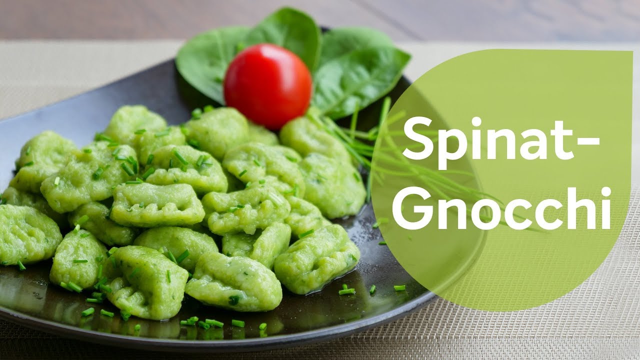 Spinat-Gnocchi mit Knoblauch-Sahnesauce