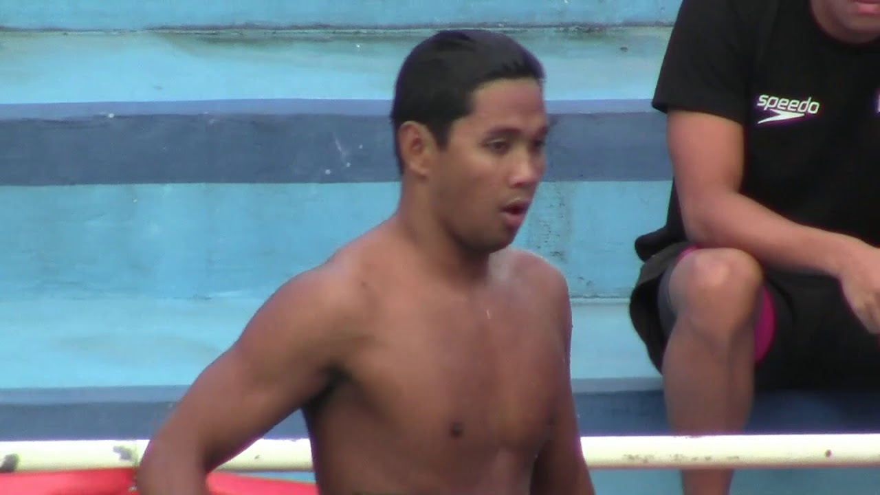 Jessie Lacuna new record in men's 100m butterfly at UAAP 81 Swimming Championship