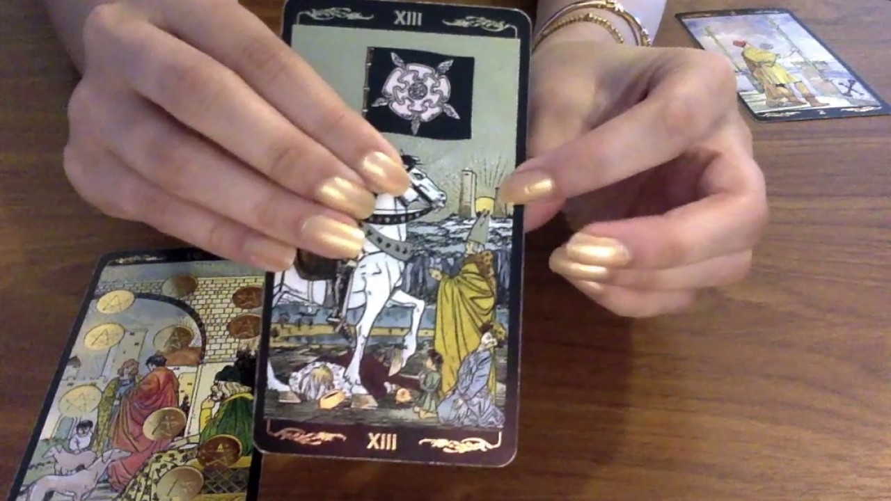 SCORPIO CAREER & MONEY *HUGE! WOW! OMG!* NOVEMBER 2019 😱💰  Psychic Tarot Card Reading
