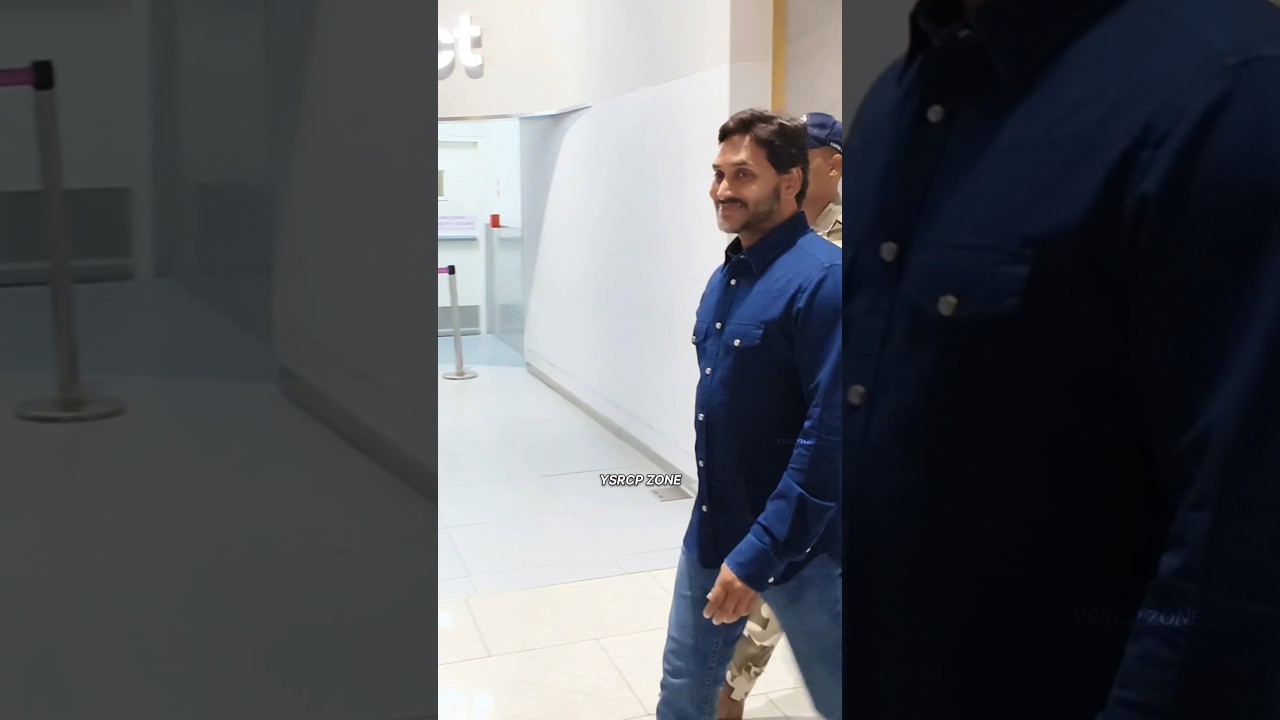 YS Jagan Mohan Reddy Visuals Inside Airport In Stunning New Look ❤️😍🙌 | #trending #viral #ysjagan