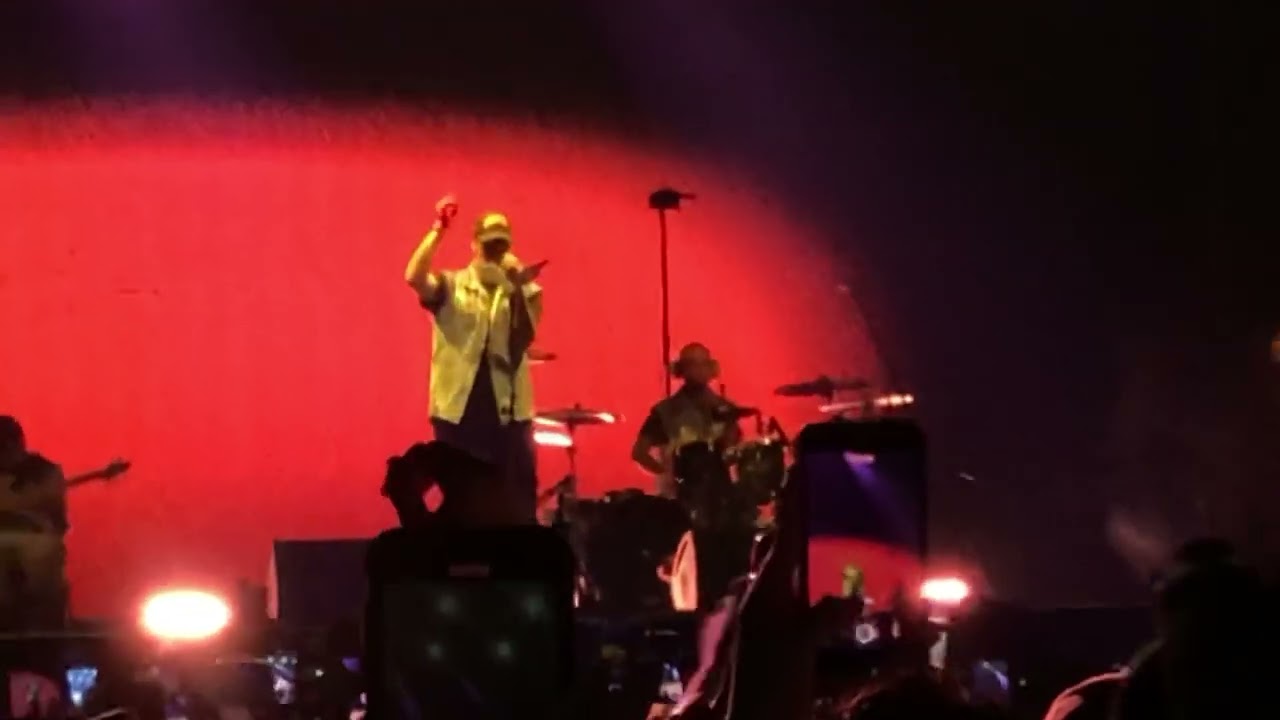 Duki - Me Enseñaste (En vivo Pepsi Center)