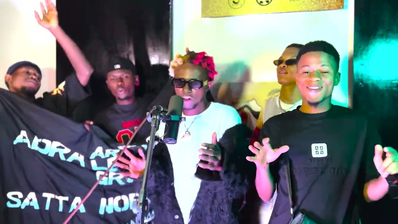 Adra Le Fameux  - Dans Mic Master